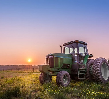 Agricultural tractor